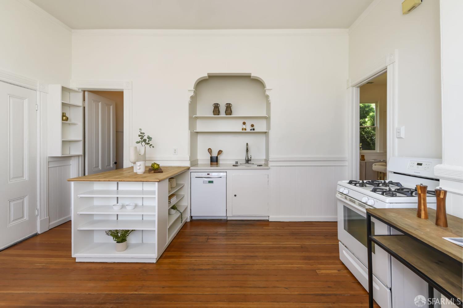 Detail Gallery Image 21 of 45 For 1953 Eddy St, San Francisco,  CA 94115 - – Beds | – Baths