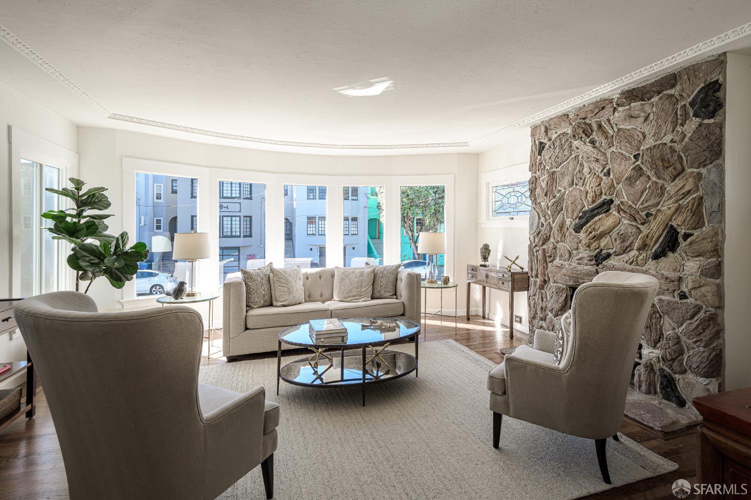 Detail Gallery Image 4 of 30 For 1620 Pacheco St, San Francisco,  CA 94116 - 2 Beds | 1 Baths