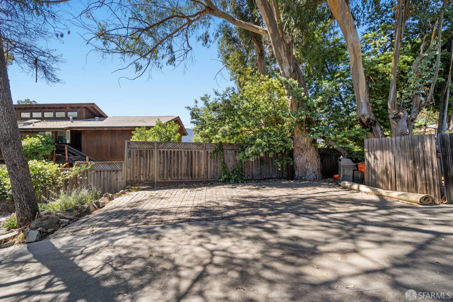 Detail Gallery Image 27 of 51 For Address Is Not Disclosed, Woodside,  CA 94062 - 3 Beds | 3 Baths