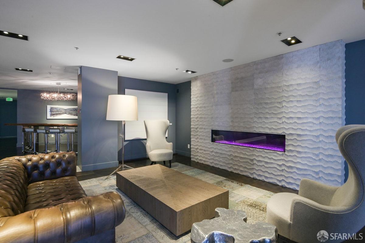 Photo #25: 426115049 Listing: Photo #25