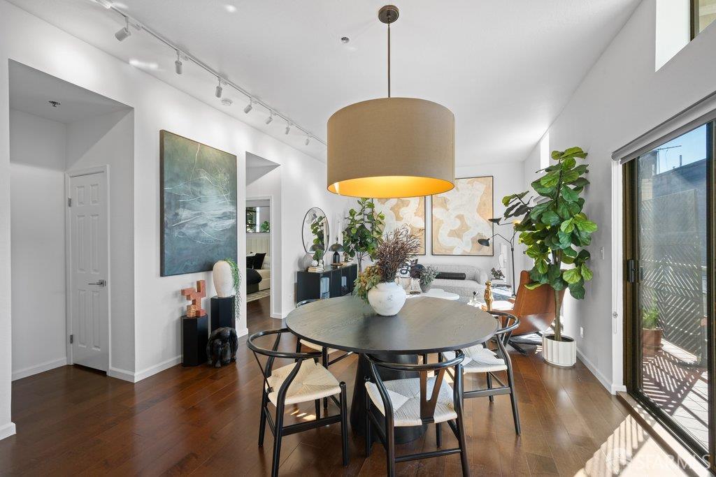 Detail Gallery Image 9 of 92 For 2425 Market St #6,  San Francisco,  CA 94114 - 2 Beds | 1 Baths