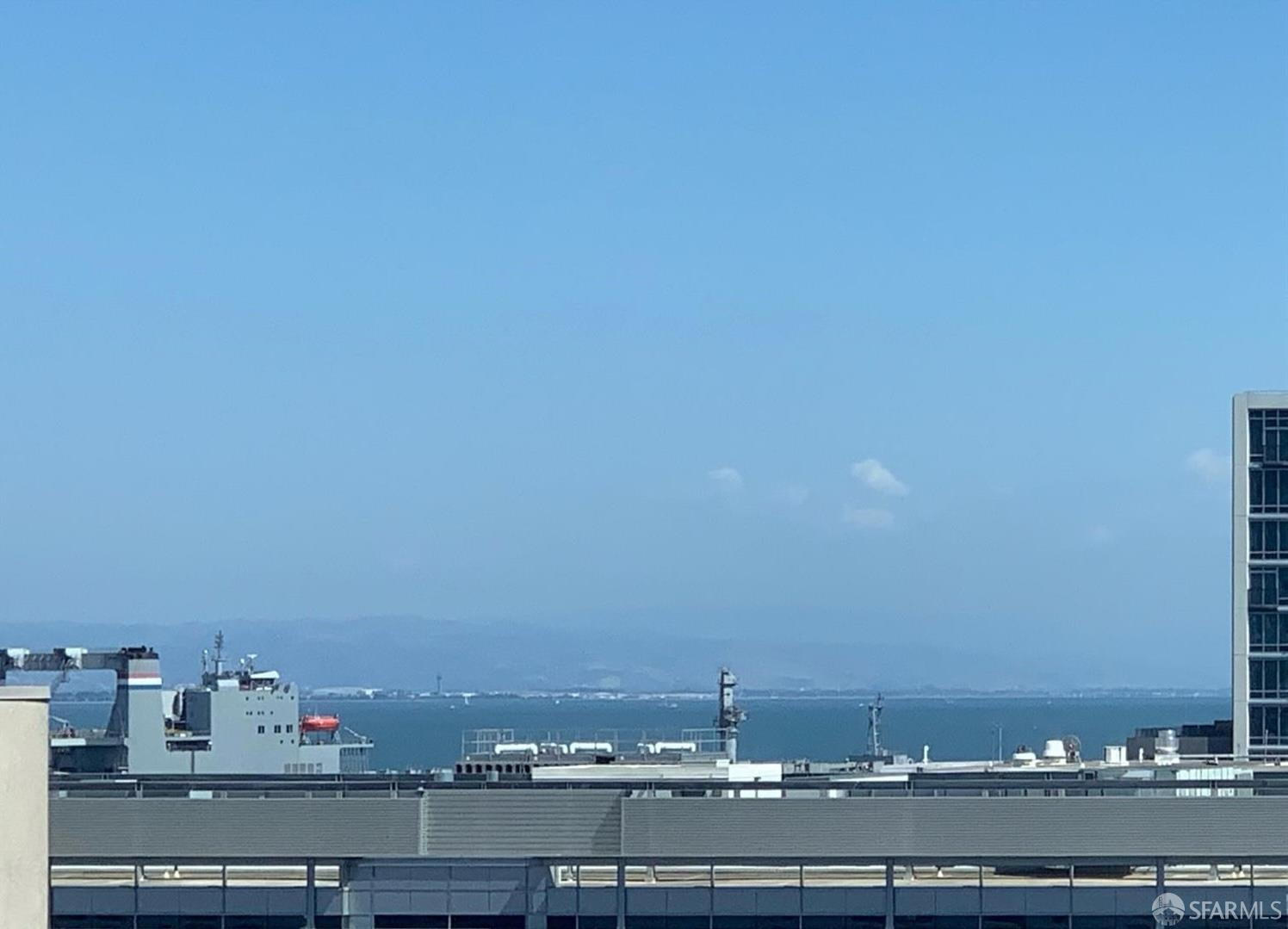 Photo #2: 426111982 Listing: Photo #2