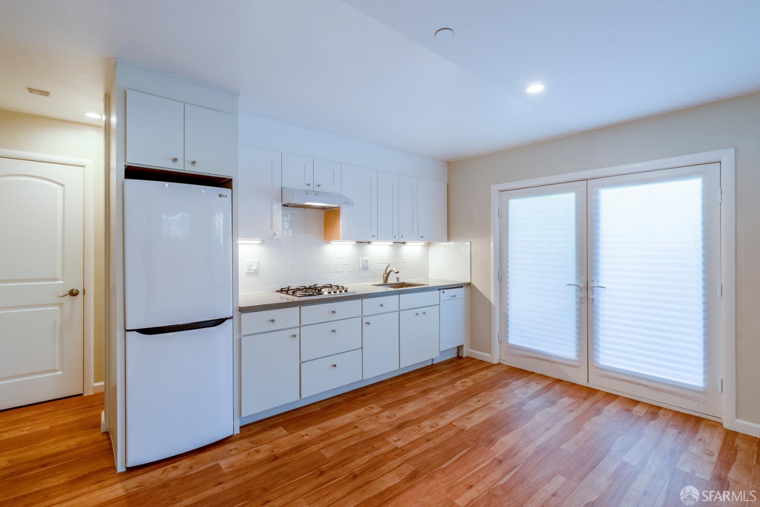 Detail Gallery Image 9 of 88 For 938 Kearney St, El Cerrito,  CA 94133 - 8 Beds | 8/2 Baths