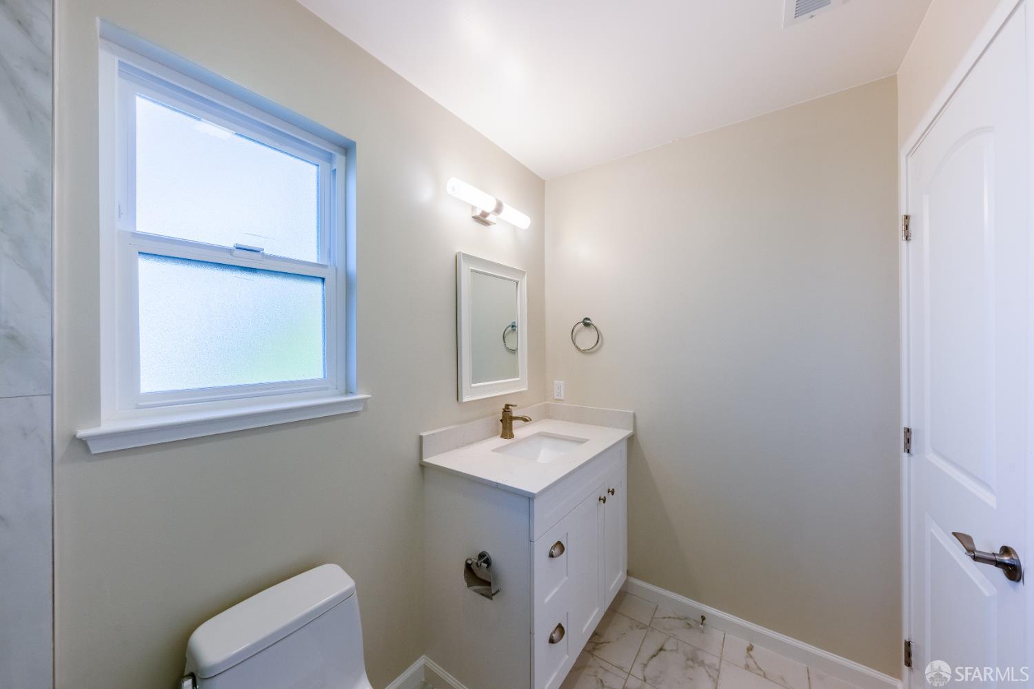 Detail Gallery Image 56 of 88 For 938 Kearney St, El Cerrito,  CA 94133 - 8 Beds | 8/2 Baths
