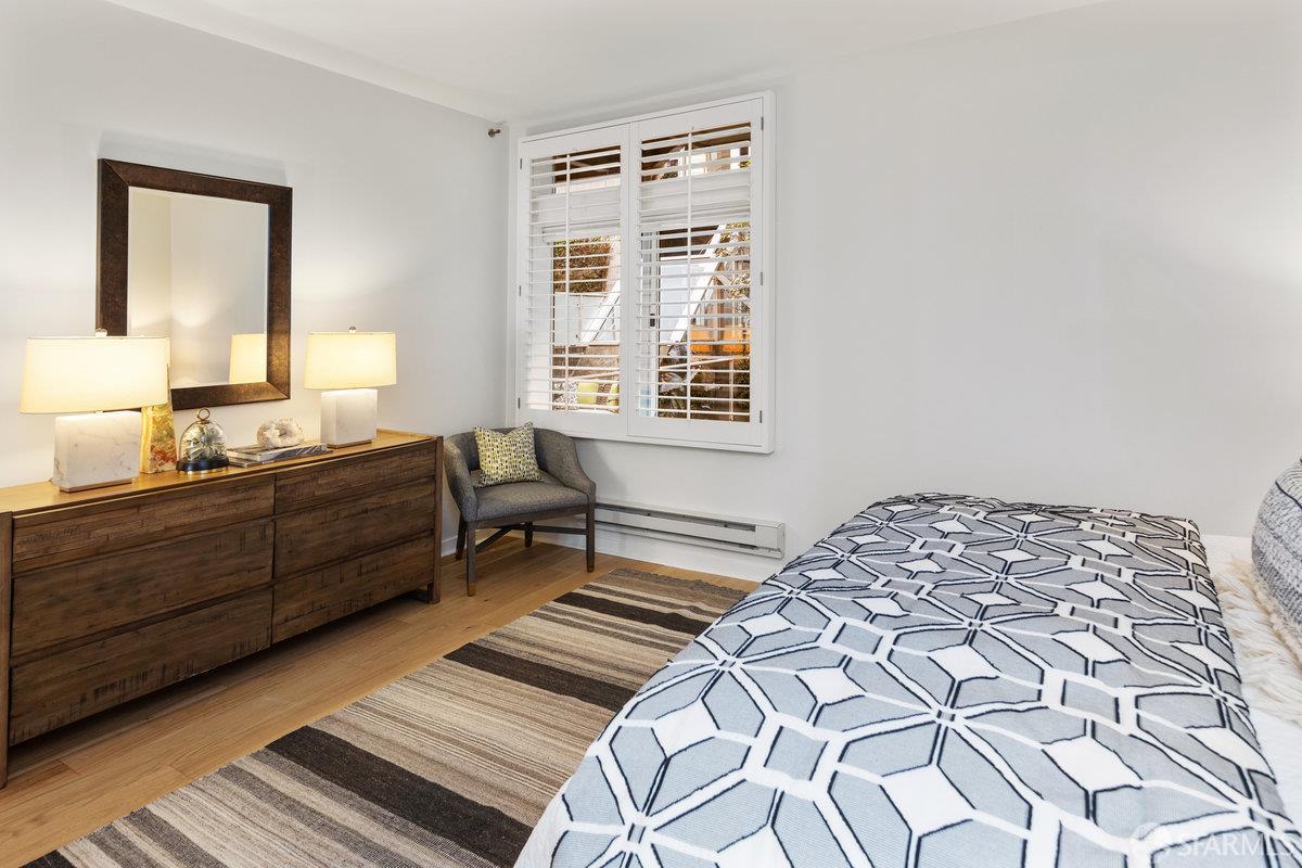 Detail Gallery Image 24 of 39 For 44 Macondray Ln 2w,  San Francisco,  CA 94133 - 2 Beds | 2 Baths