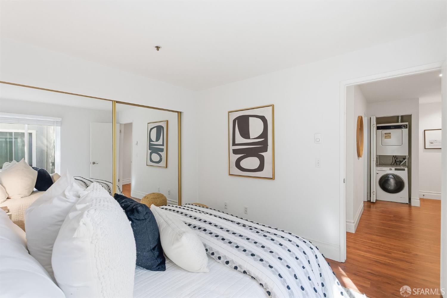 Photo #10: 426113213 Listing: Photo #10