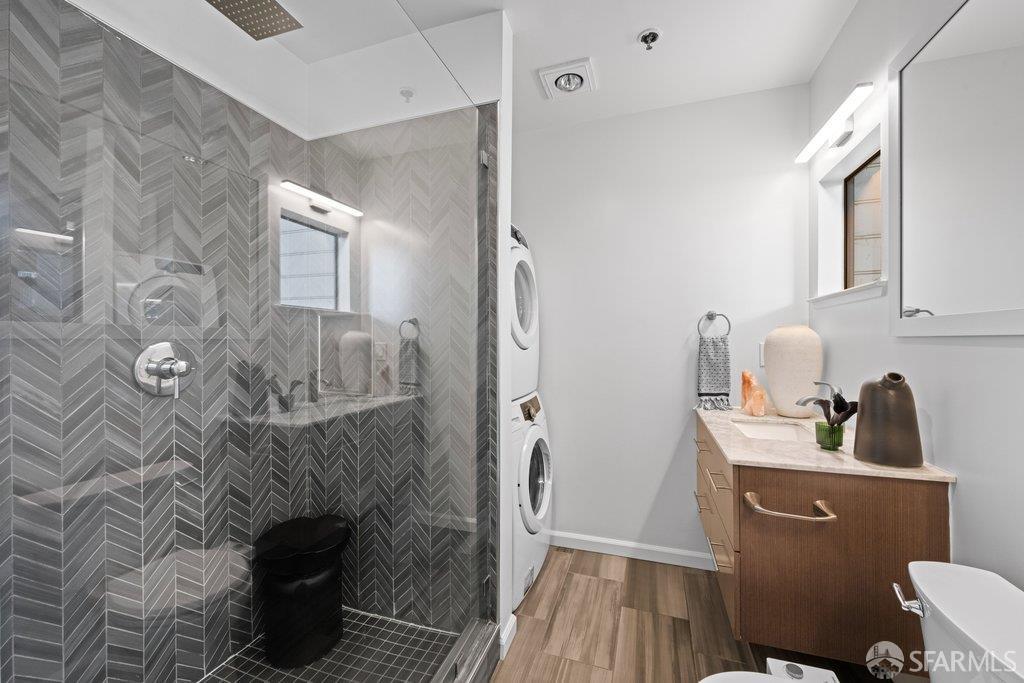 Detail Gallery Image 32 of 92 For 2425 Market St #6,  San Francisco,  CA 94114 - 2 Beds | 1 Baths