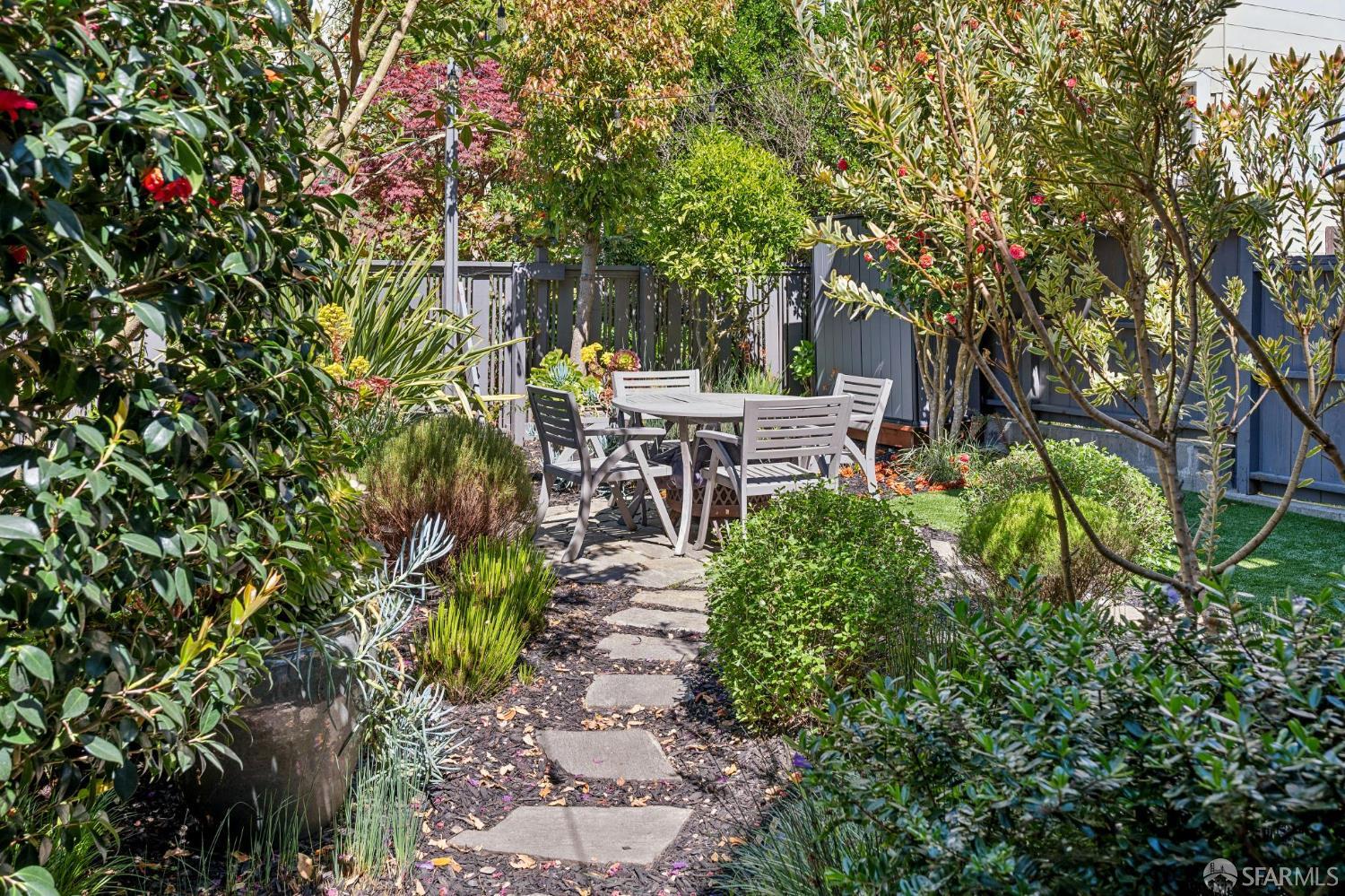 Detail Gallery Image 19 of 21 For 3920 Sacramento St, San Francisco,  CA 94118 - 3 Beds | 2 Baths