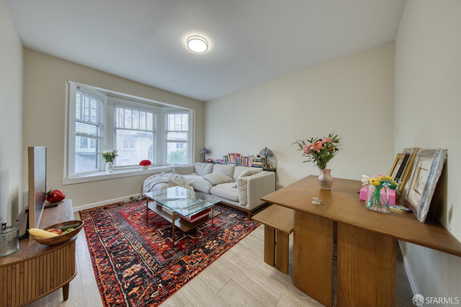 Detail Gallery Image 5 of 12 For 1163 Pine St, San Francisco,  CA 94109 - – Beds | – Baths