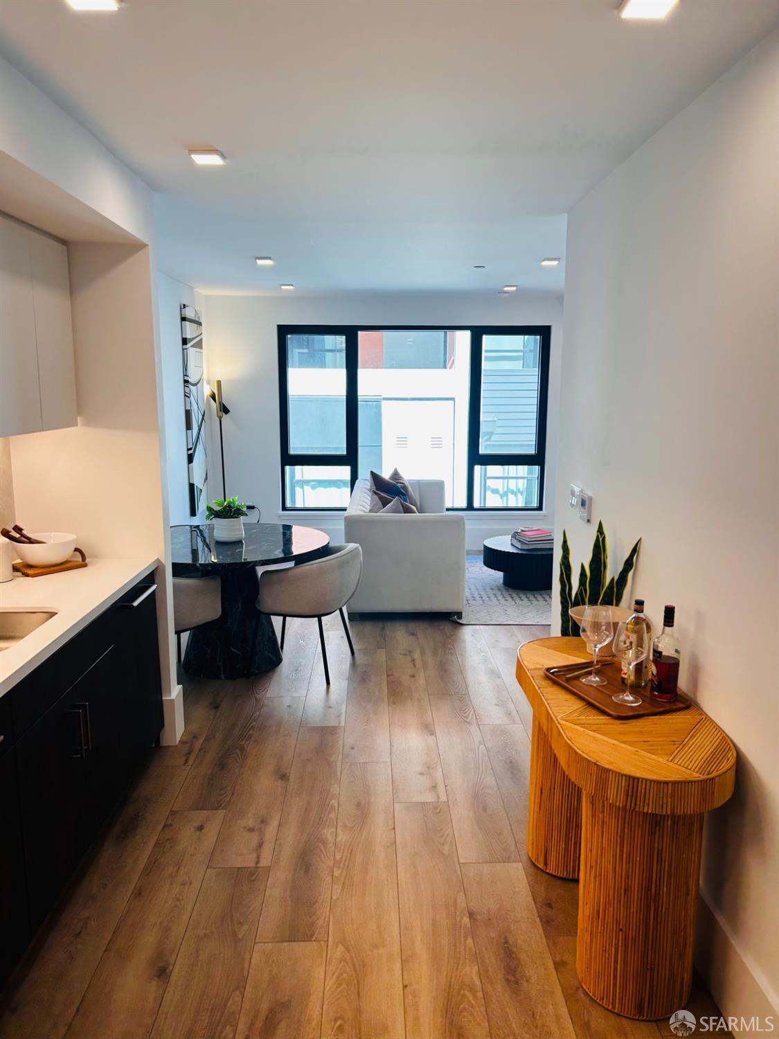 Detail Gallery Image 3 of 37 For 1288 Howard St #308,  San Francisco,  CA 94103 - 1 Beds | 1 Baths