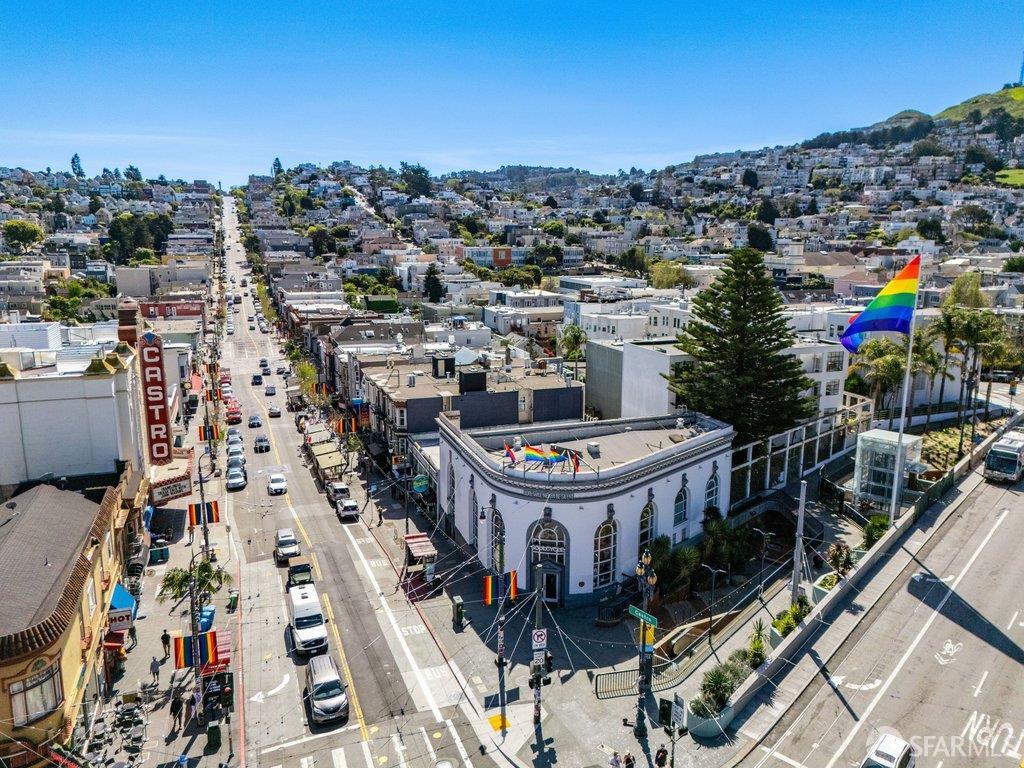 Detail Gallery Image 70 of 92 For 2425 Market St #6,  San Francisco,  CA 94114 - 2 Beds | 1 Baths