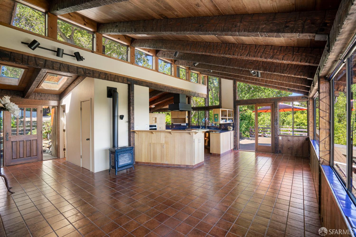 Detail Gallery Image 5 of 51 For Address Is Not Disclosed, Woodside,  CA 94062 - 3 Beds | 3 Baths