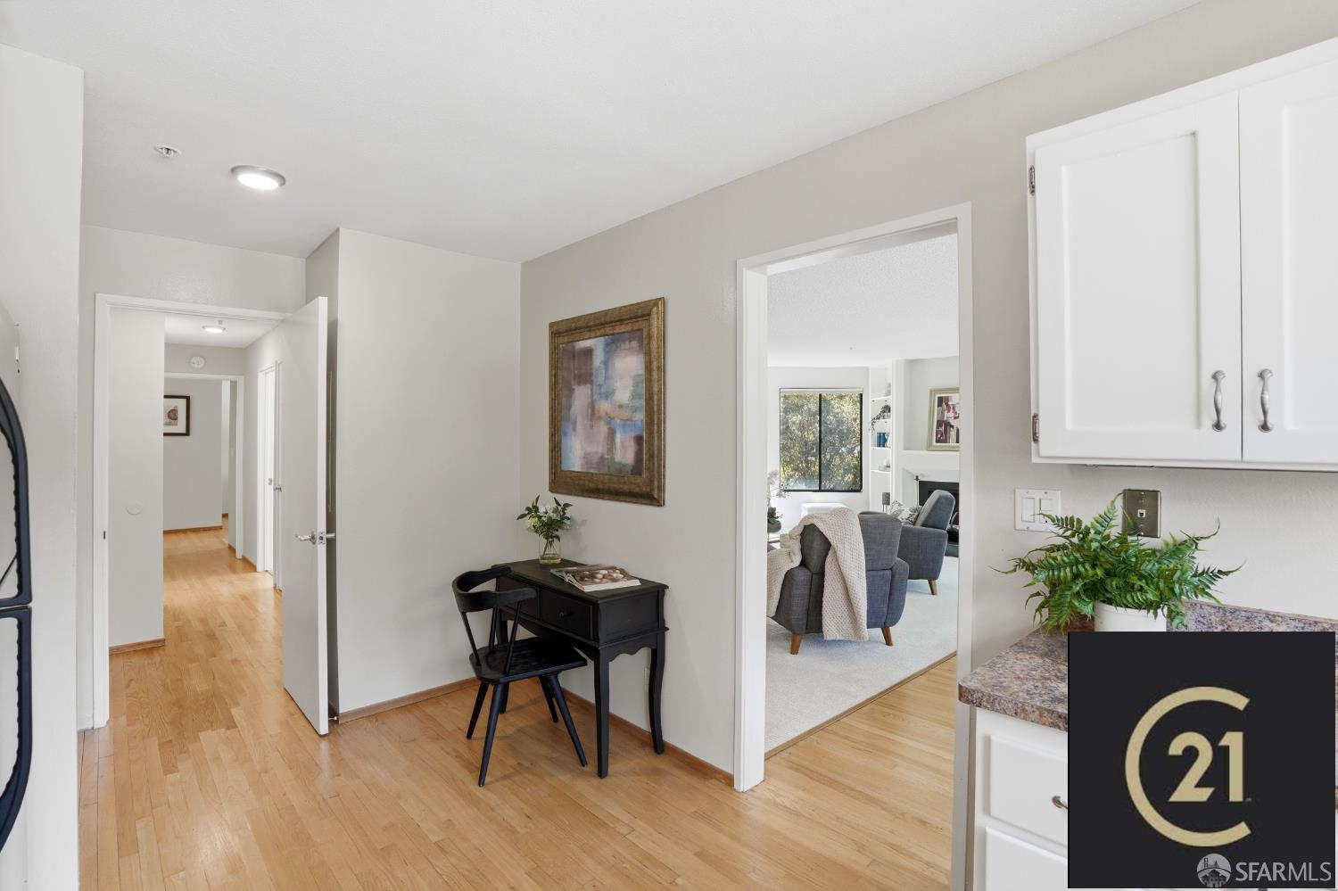 Detail Gallery Image 13 of 44 For 230 N Lake Merced Hls 1a,  San Francisco,  CA 94132 - 2 Beds | 2 Baths