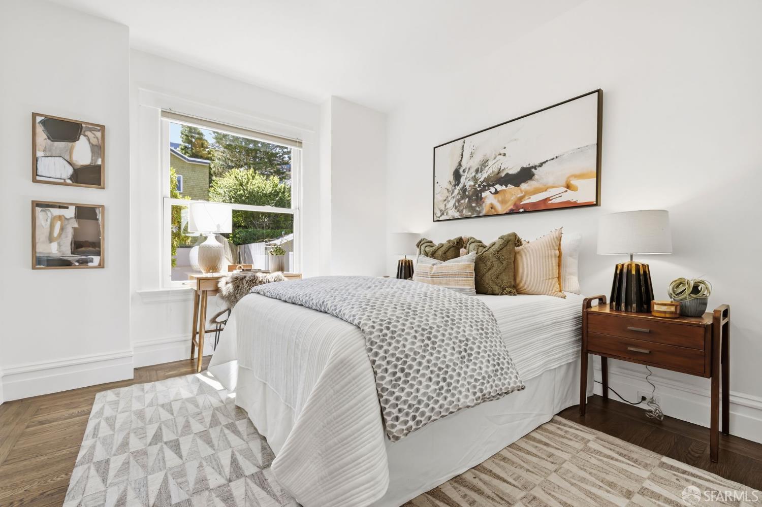 Detail Gallery Image 10 of 40 For 158 Carmel St, San Francisco,  CA 94117 - 2 Beds | 1 Baths