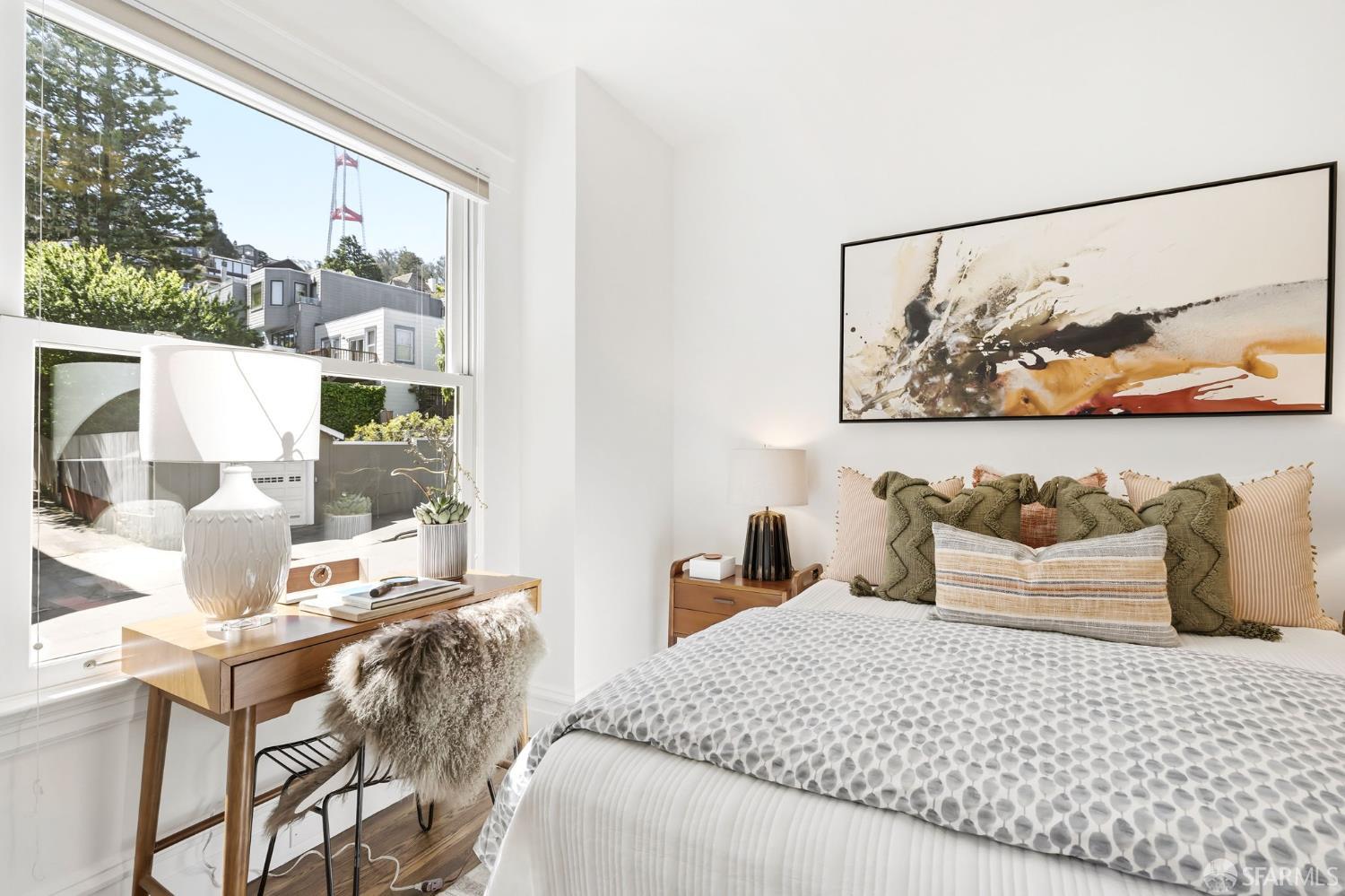 Detail Gallery Image 9 of 40 For 158 Carmel St, San Francisco,  CA 94117 - 2 Beds | 1 Baths