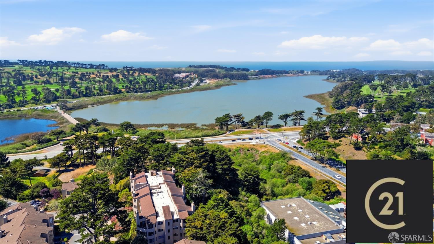 Detail Gallery Image 40 of 44 For 230 N Lake Merced Hls 1a,  San Francisco,  CA 94132 - 2 Beds | 2 Baths