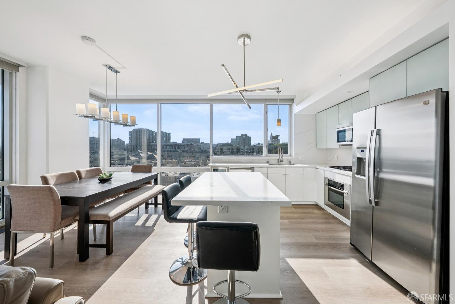 Detail Gallery Image 5 of 45 For 501 Beale St L7h,  San Francisco,  CA 94105 - 2 Beds | 2 Baths