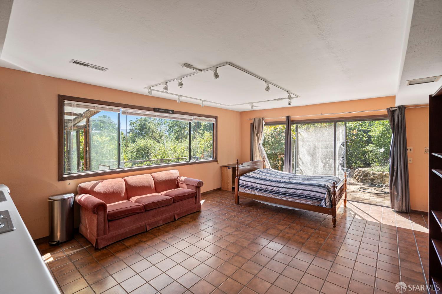 Detail Gallery Image 48 of 51 For Address Is Not Disclosed, Woodside,  CA 94062 - 3 Beds | 3 Baths