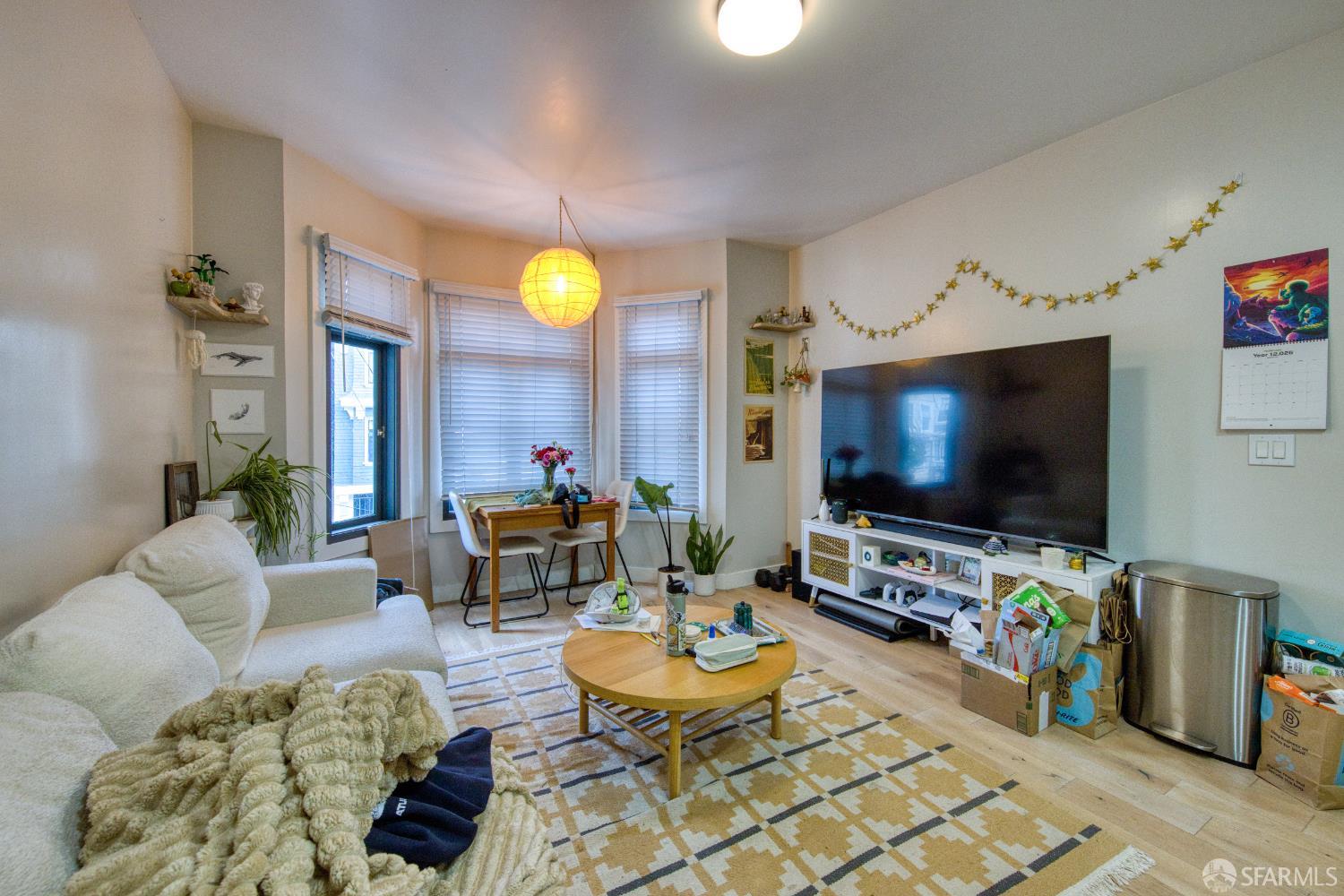 Detail Gallery Image 9 of 14 For 1668 Washington St, San Francisco,  CA 94109 - – Beds | – Baths