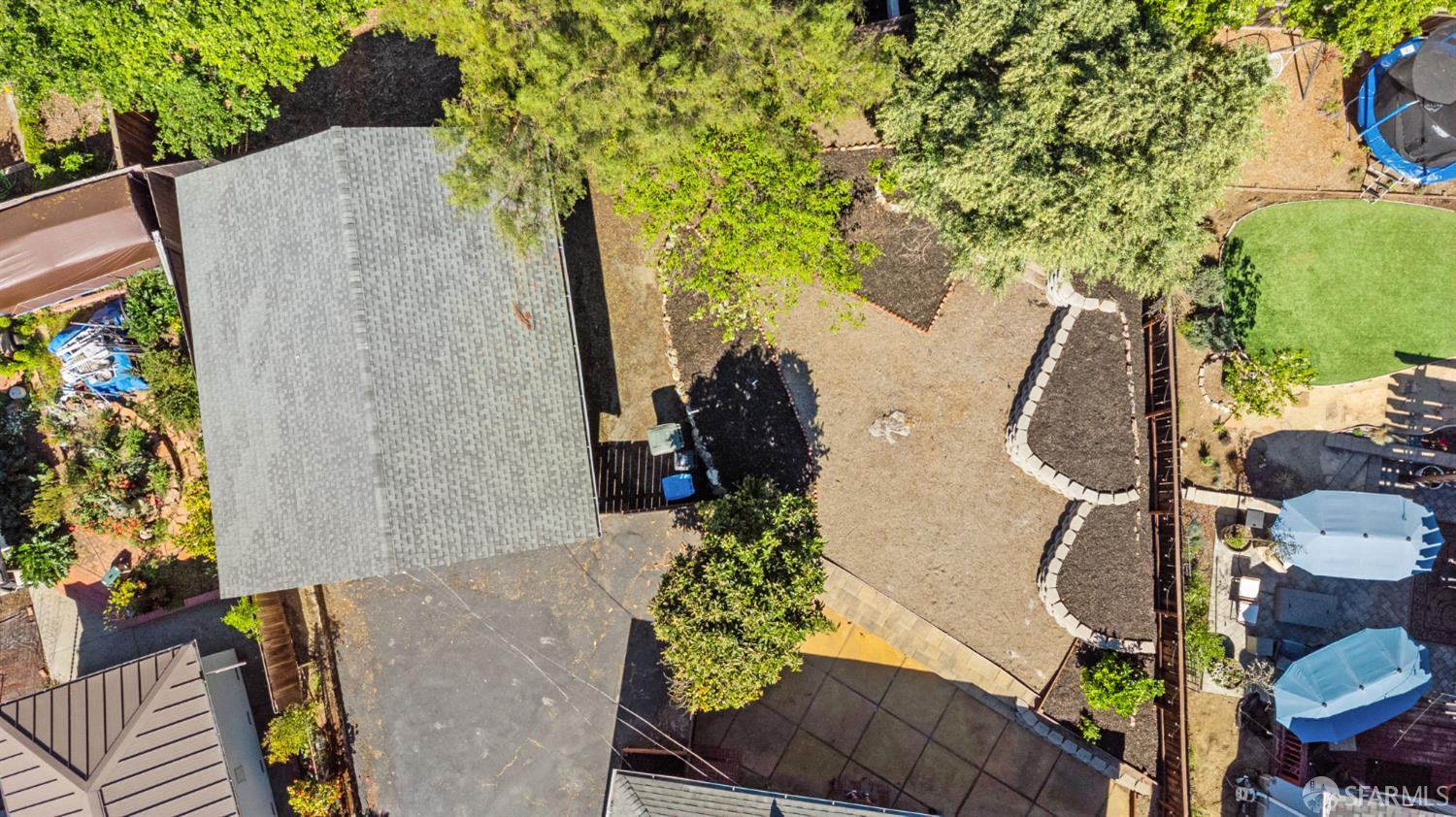 Detail Gallery Image 47 of 54 For 108 Inner Cir, Redwood City,  CA 94062 - 2 Beds | 1 Baths