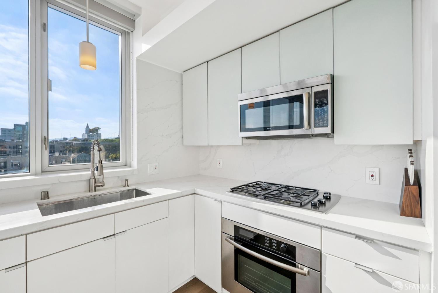 Detail Gallery Image 13 of 45 For 501 Beale St L7h,  San Francisco,  CA 94105 - 2 Beds | 2 Baths