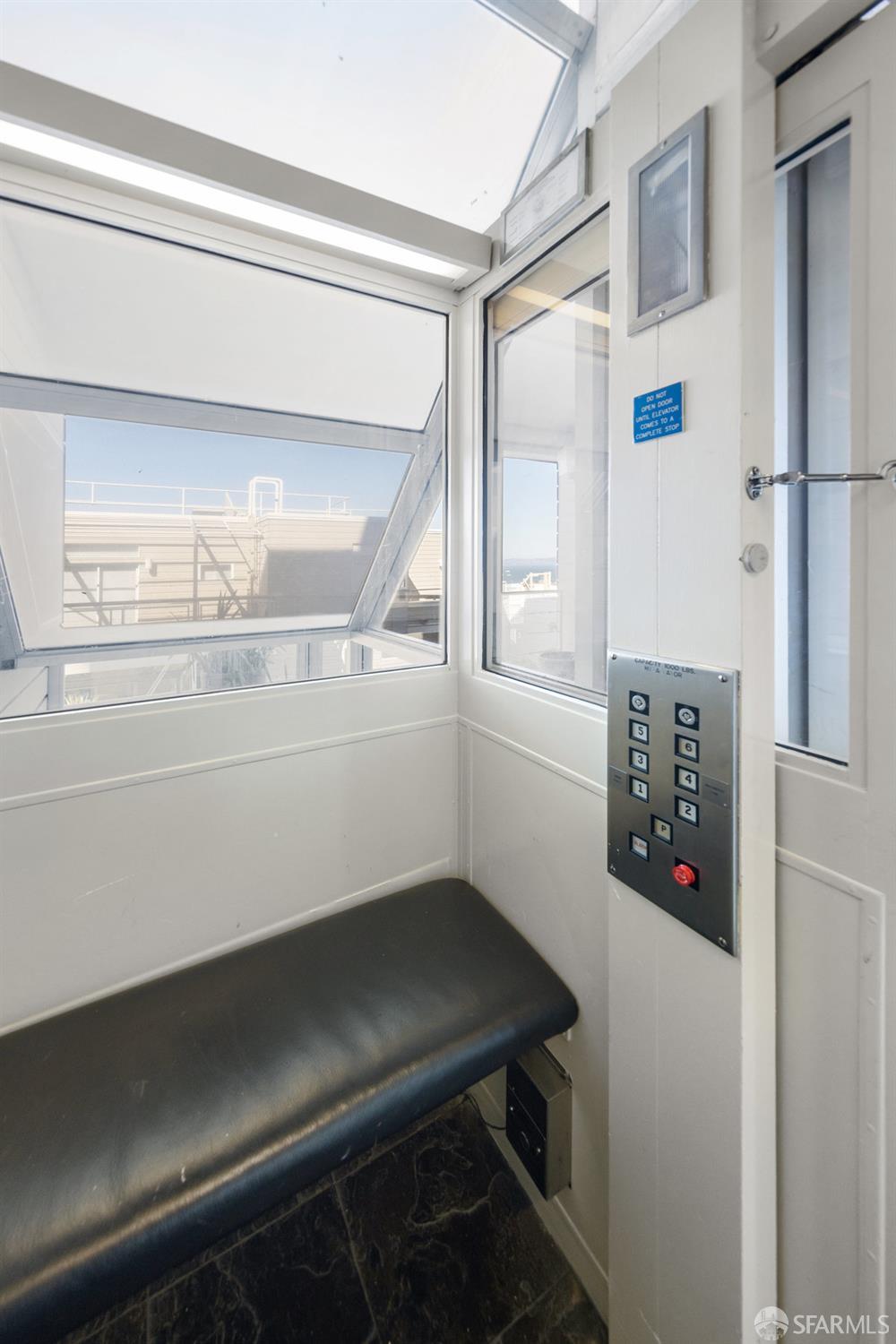 Detail Gallery Image 32 of 39 For 44 Macondray Ln 2w,  San Francisco,  CA 94133 - 2 Beds | 2 Baths