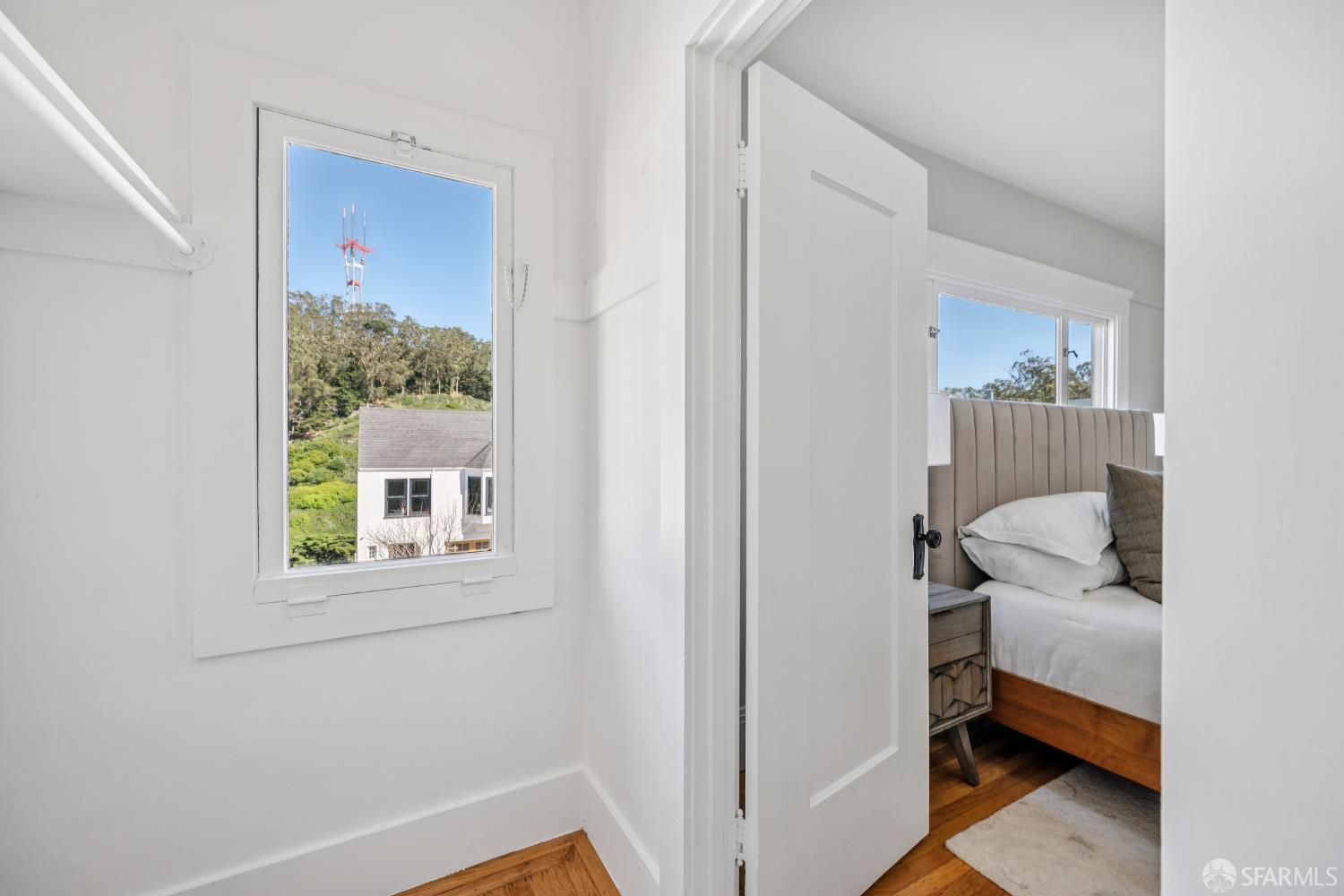Detail Gallery Image 35 of 73 For 1819 8th Ave, San Francisco,  CA 94109 - 3 Beds | 2 Baths