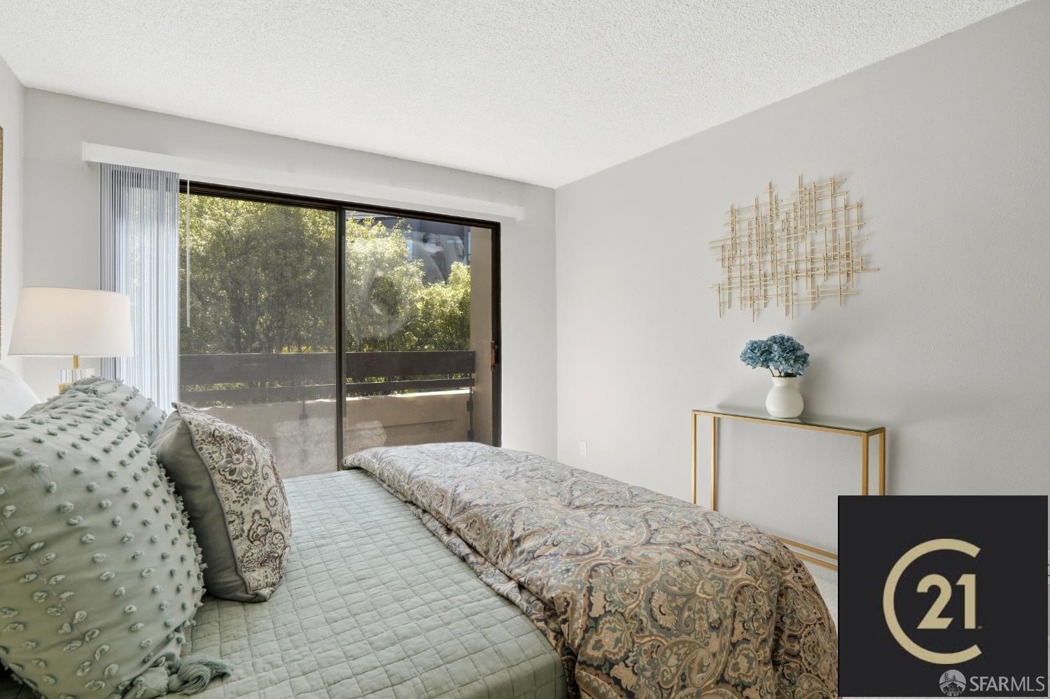 Detail Gallery Image 30 of 44 For 230 N Lake Merced Hls 1a,  San Francisco,  CA 94132 - 2 Beds | 2 Baths