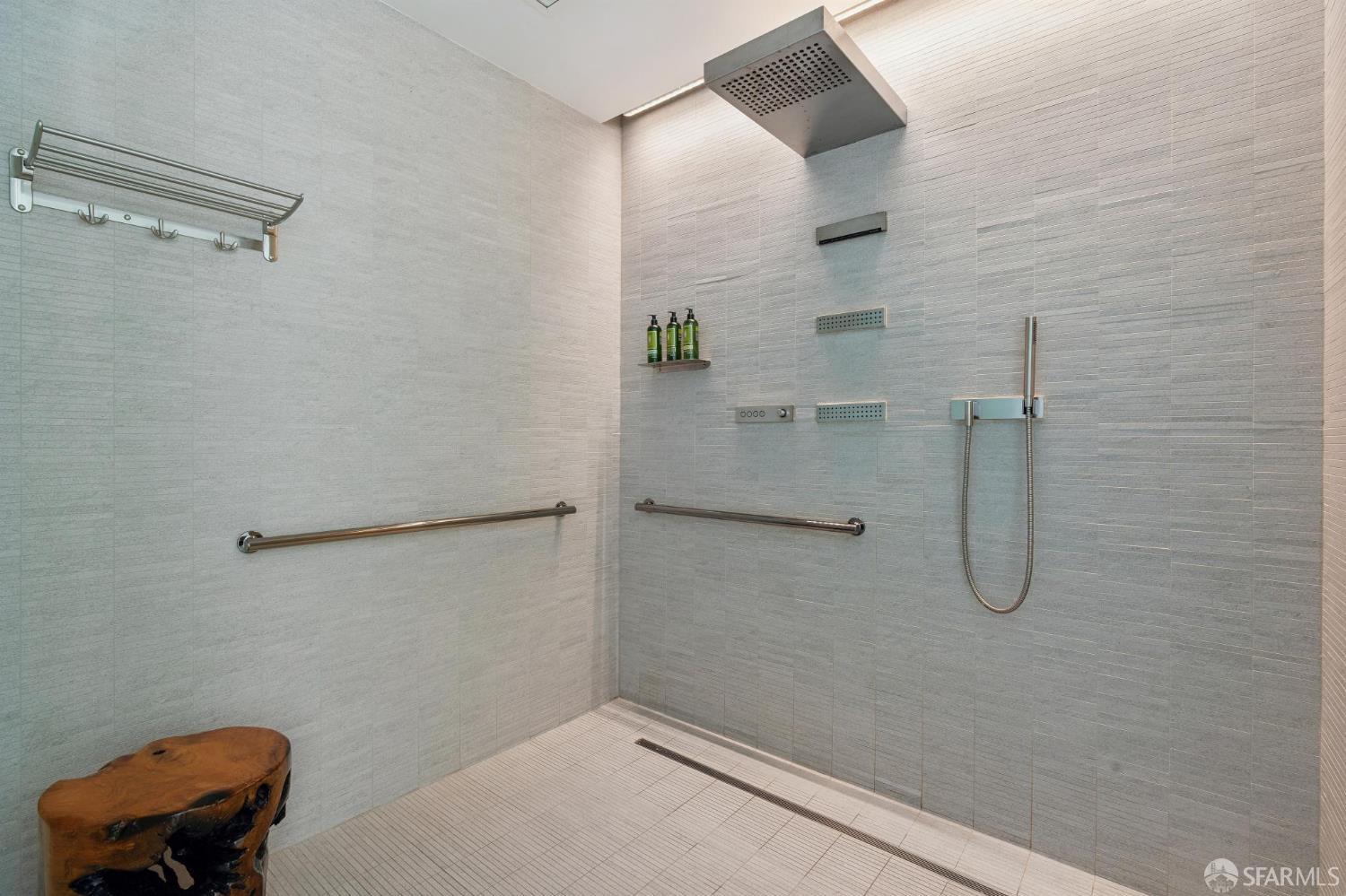 Photo #55: 426114614 Listing: Photo #55