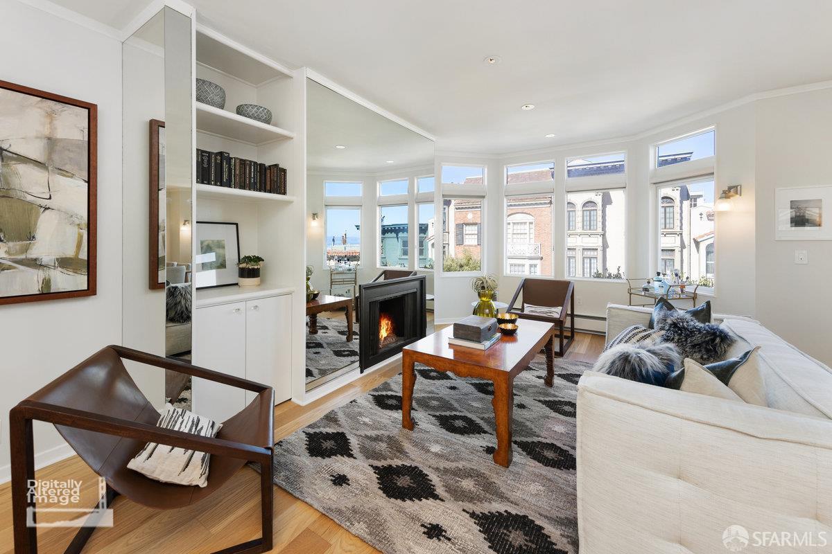 Detail Gallery Image 6 of 39 For 44 Macondray Ln 2w,  San Francisco,  CA 94133 - 2 Beds | 2 Baths