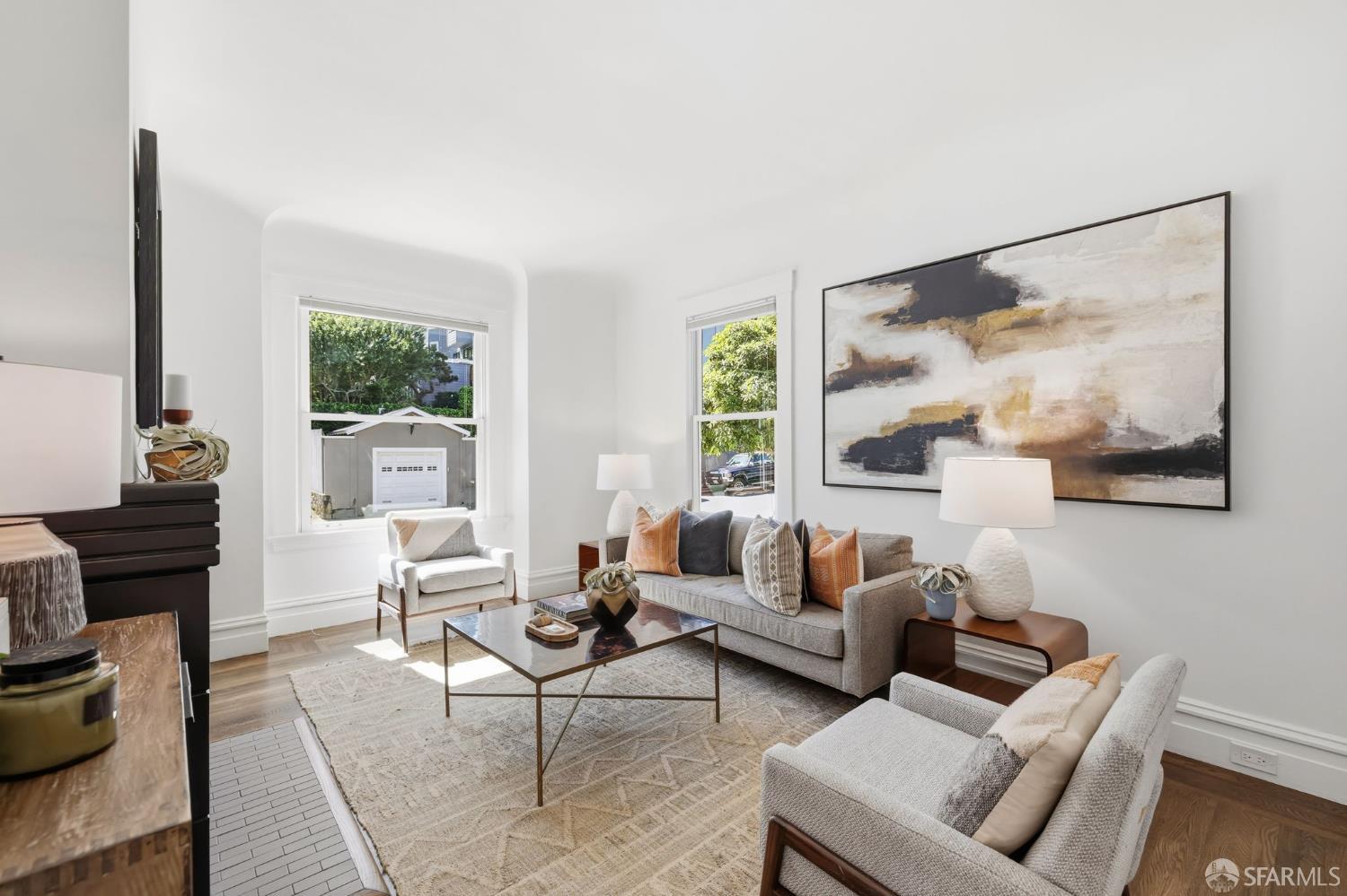 Detail Gallery Image 4 of 40 For 158 Carmel St, San Francisco,  CA 94117 - 2 Beds | 1 Baths