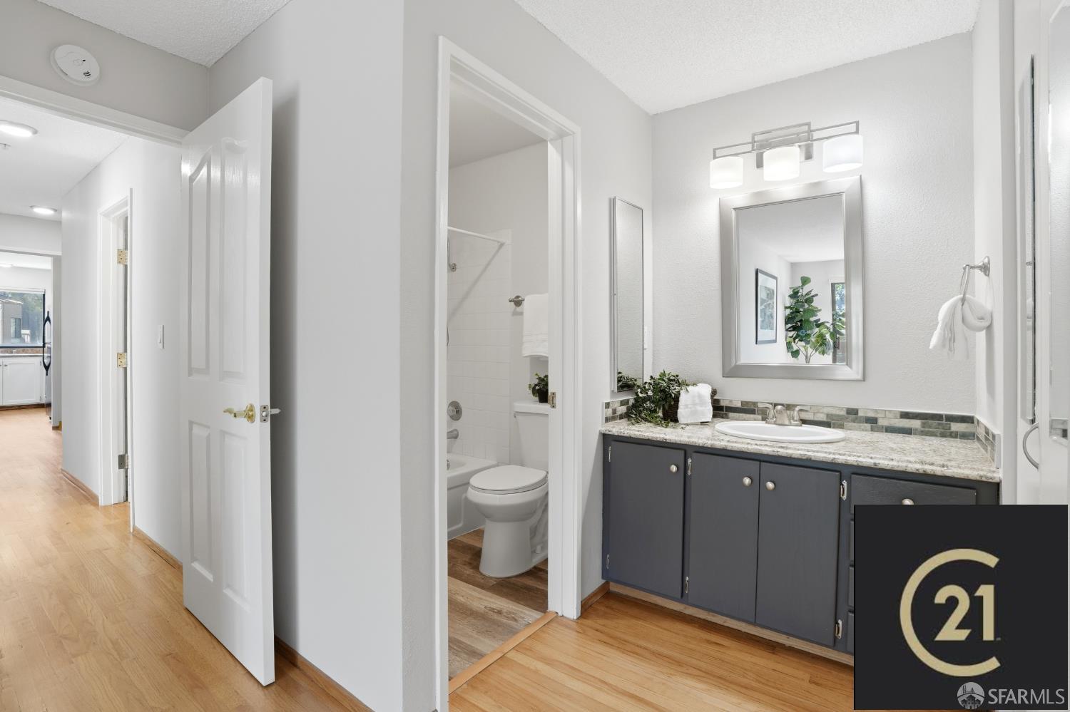 Detail Gallery Image 34 of 44 For 230 N Lake Merced Hls 1a,  San Francisco,  CA 94132 - 2 Beds | 2 Baths