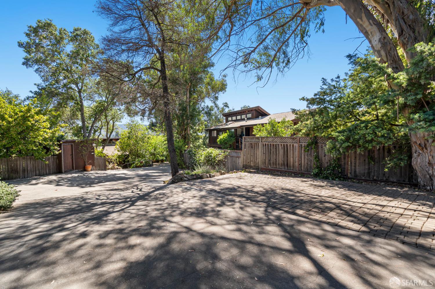 Detail Gallery Image 25 of 51 For Address Is Not Disclosed, Woodside,  CA 94062 - 3 Beds | 3 Baths