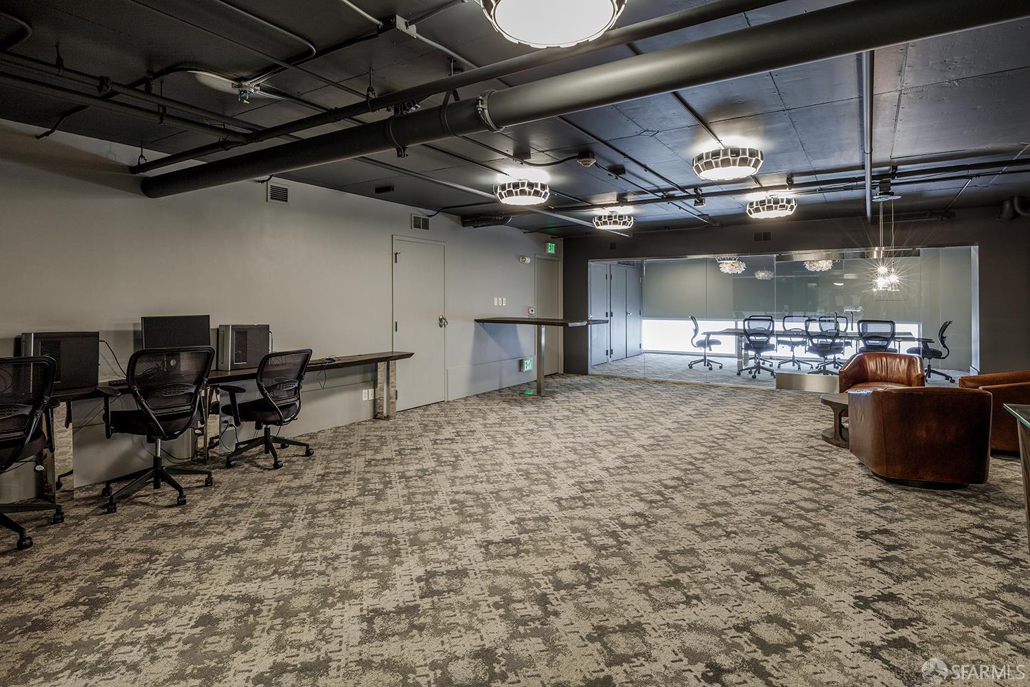 Photo #32: 426115049 Listing: Photo #32