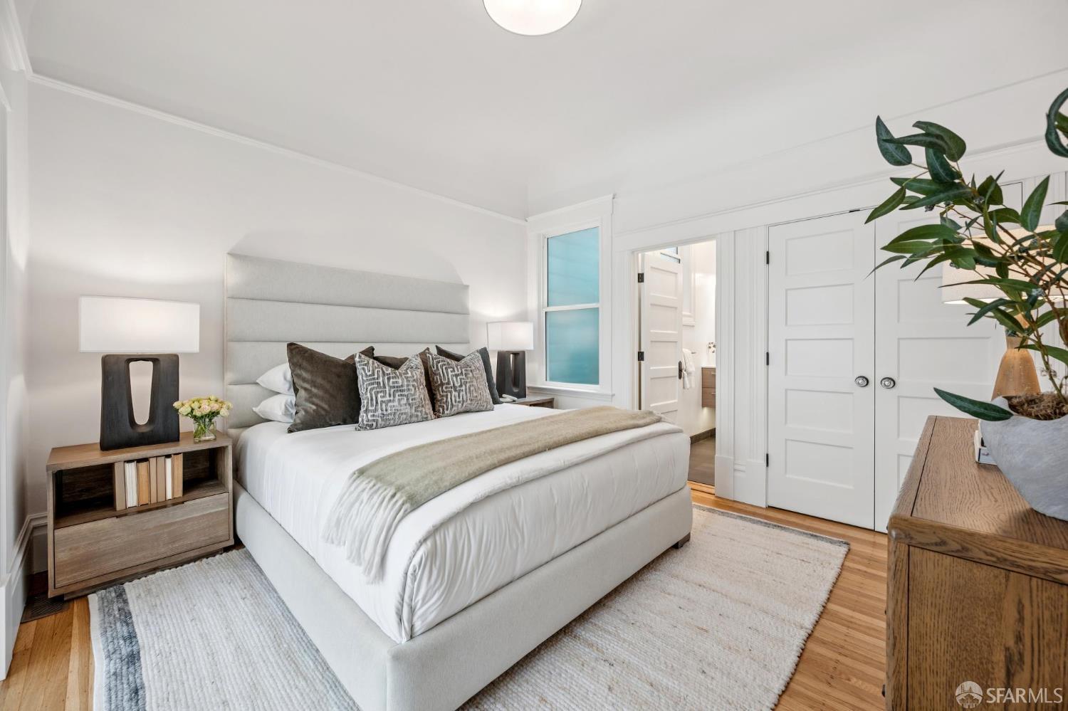 Detail Gallery Image 12 of 21 For 3920 Sacramento St, San Francisco,  CA 94118 - 3 Beds | 2 Baths