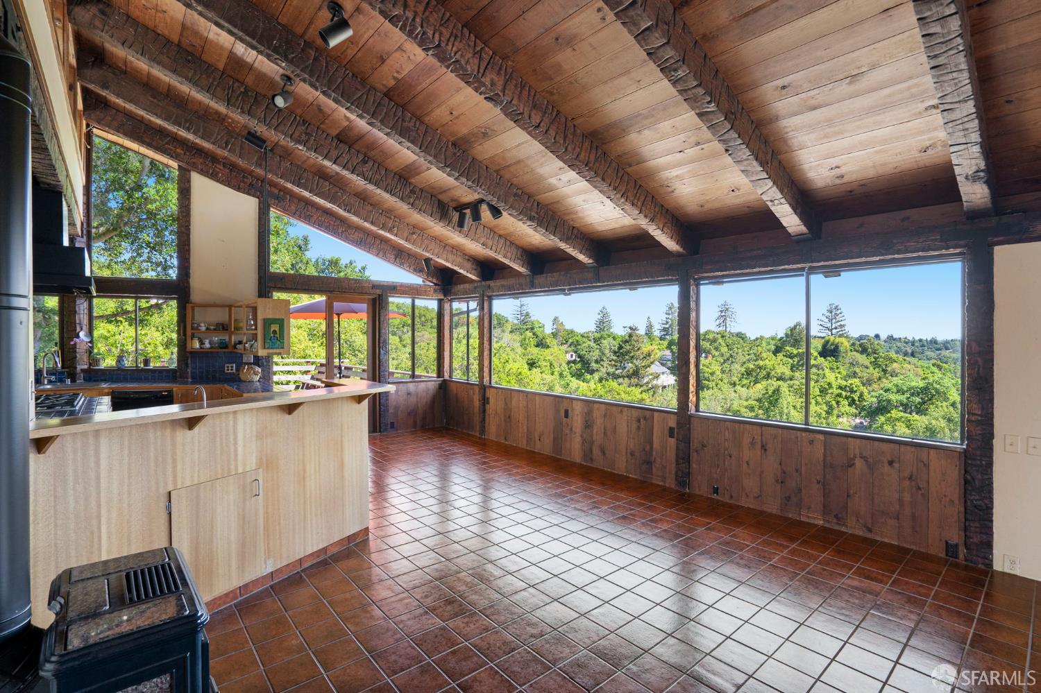 Detail Gallery Image 6 of 51 For Address Is Not Disclosed, Woodside,  CA 94062 - 3 Beds | 3 Baths