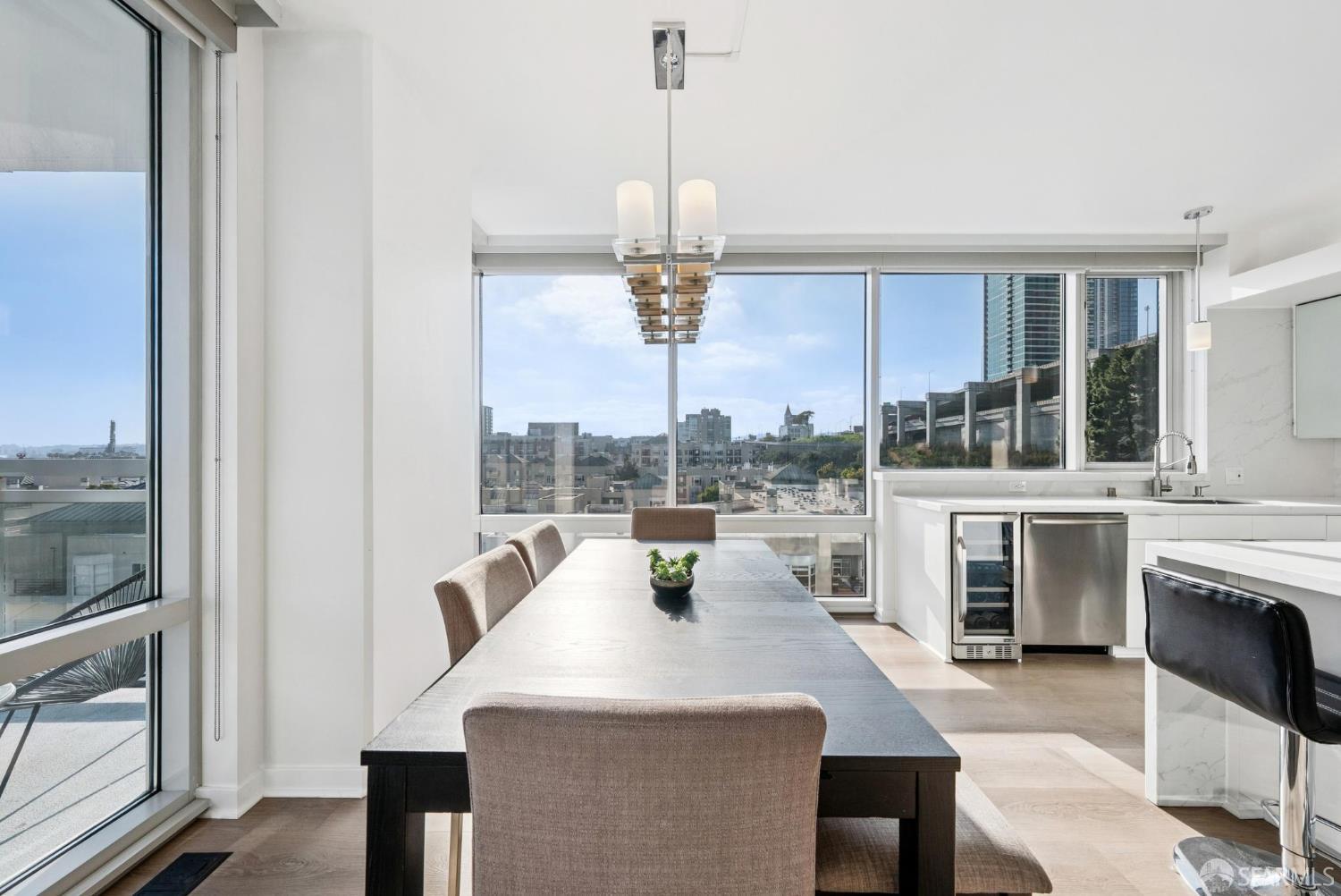 Detail Gallery Image 6 of 45 For 501 Beale St L7h,  San Francisco,  CA 94105 - 2 Beds | 2 Baths