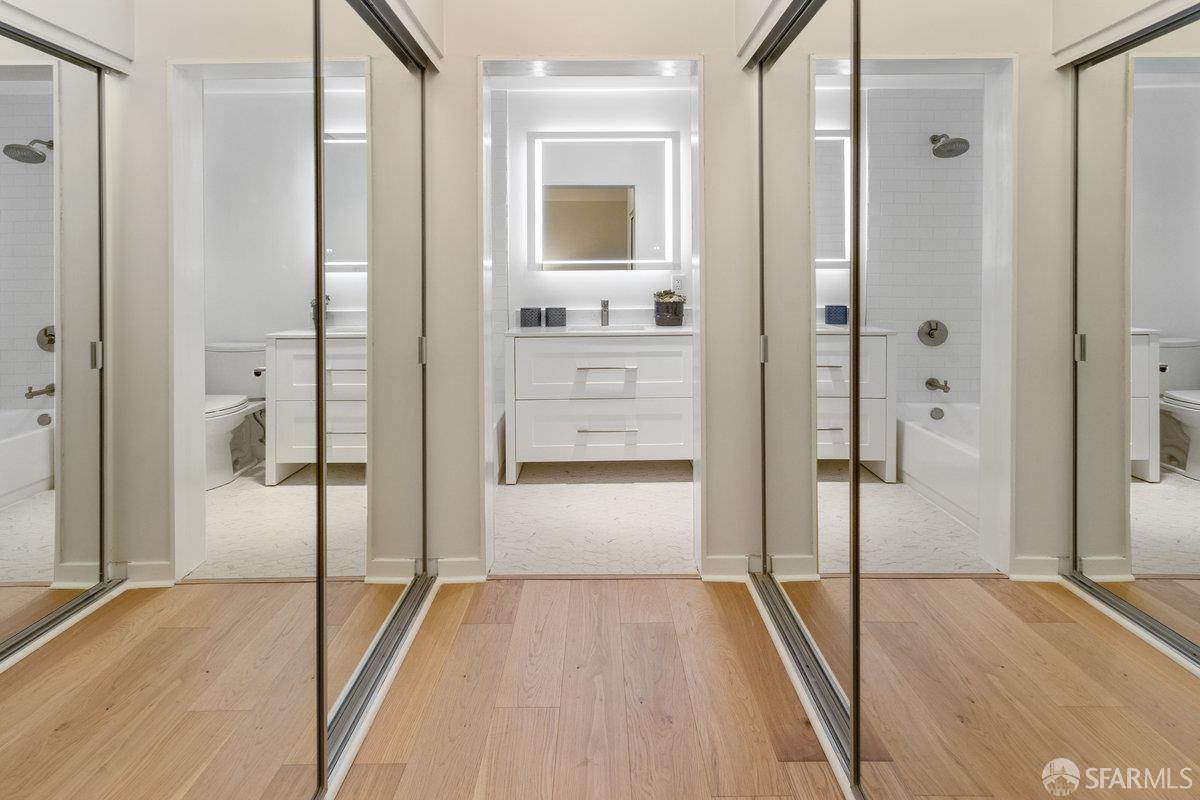 Detail Gallery Image 25 of 39 For 44 Macondray Ln 2w,  San Francisco,  CA 94133 - 2 Beds | 2 Baths