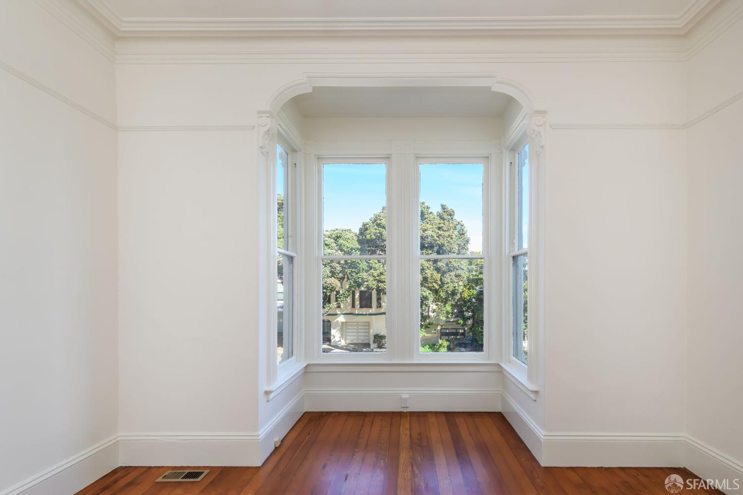 Detail Gallery Image 27 of 45 For 1953 Eddy St, San Francisco,  CA 94115 - – Beds | – Baths