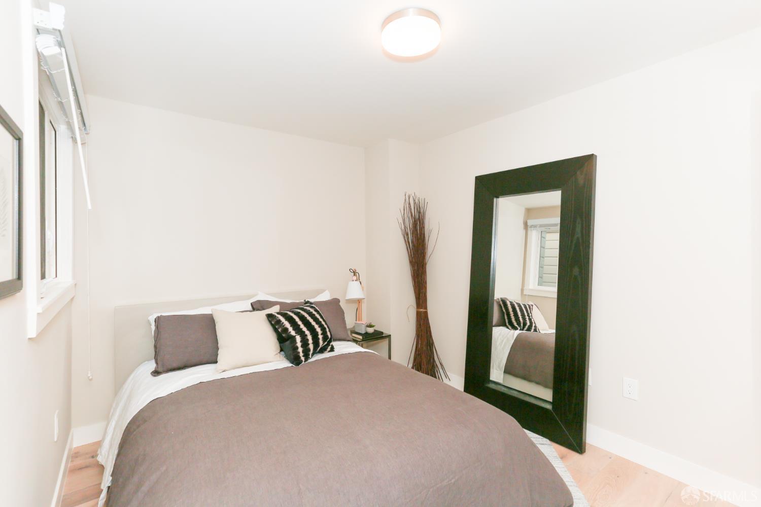 Detail Gallery Image 5 of 10 For 512 Grant Ave, San Francisco,  CA 94108 - – Beds | – Baths