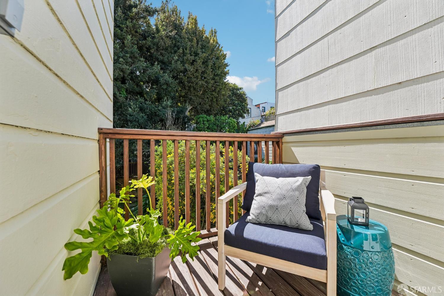 Detail Gallery Image 16 of 23 For 3967 18th St #4,  San Francisco,  CA 94114 - 1 Beds | 1 Baths