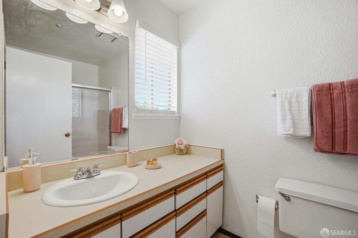 1308 Walden UNIT 38, Walnut Creek, CA, 94597