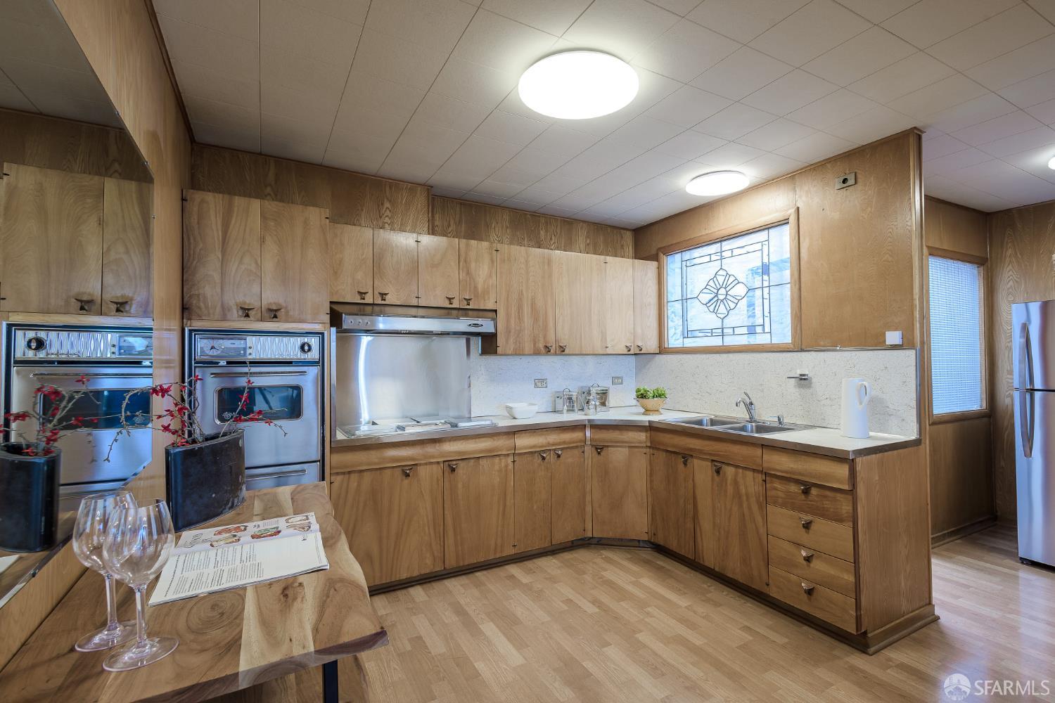 Detail Gallery Image 11 of 30 For 1620 Pacheco St, San Francisco,  CA 94116 - 2 Beds | 1 Baths