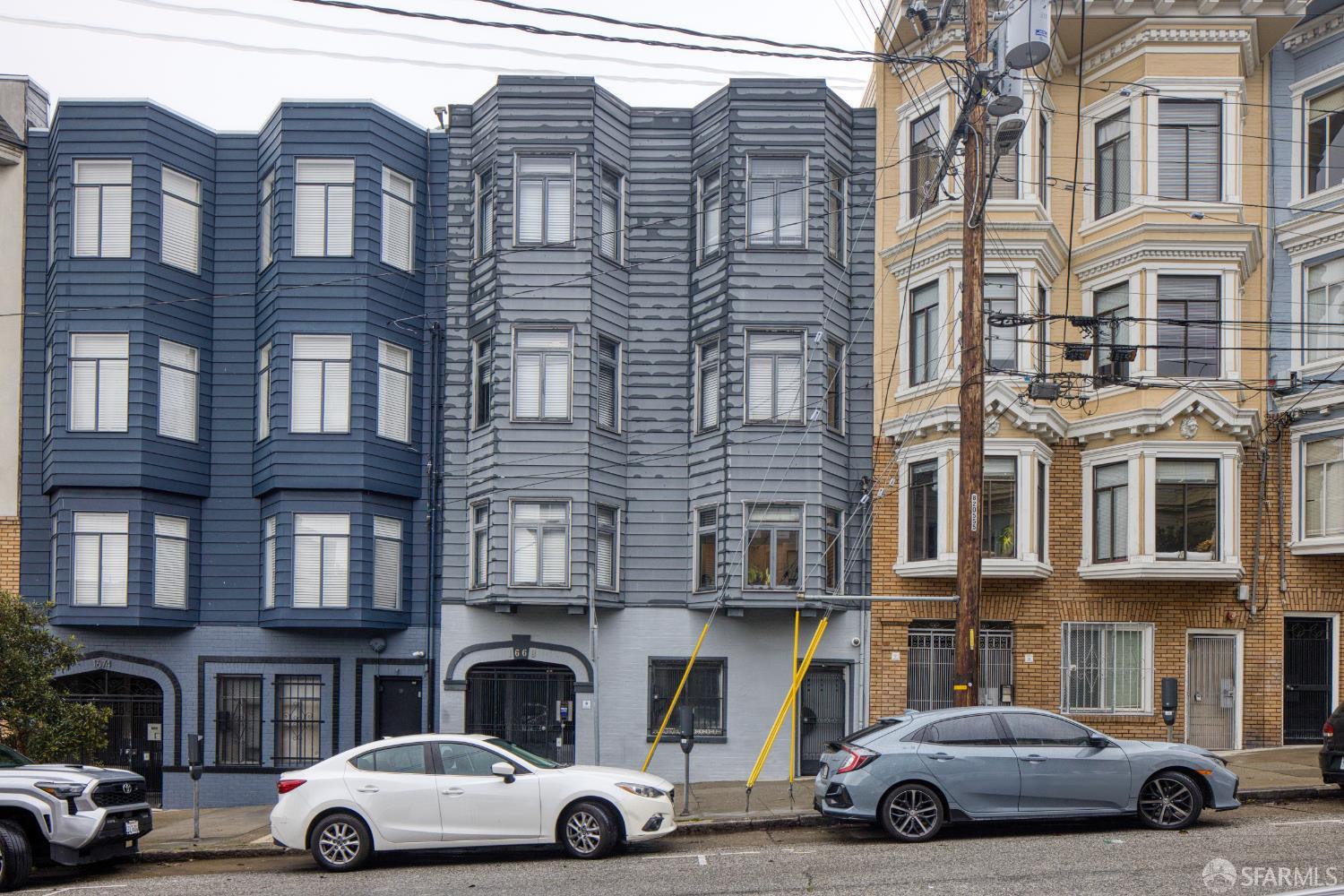 Detail Gallery Image 2 of 14 For 1668 Washington St, San Francisco,  CA 94109 - – Beds | – Baths