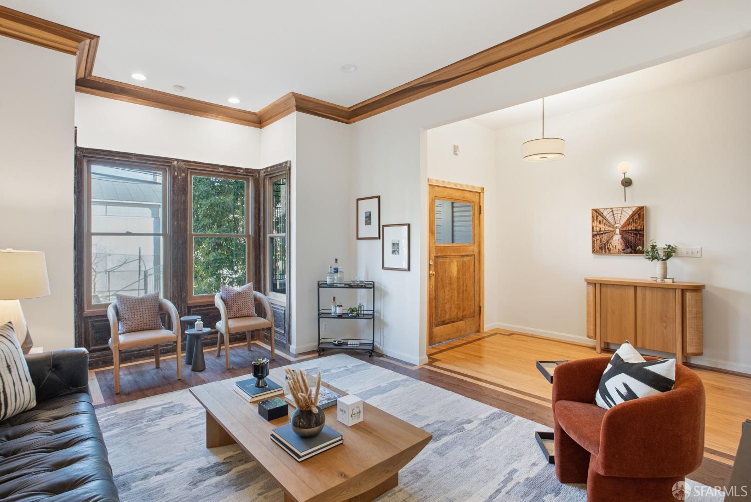 Detail Gallery Image 4 of 31 For 3257 20th St, San Francisco,  CA 94110 - 2 Beds | 2 Baths