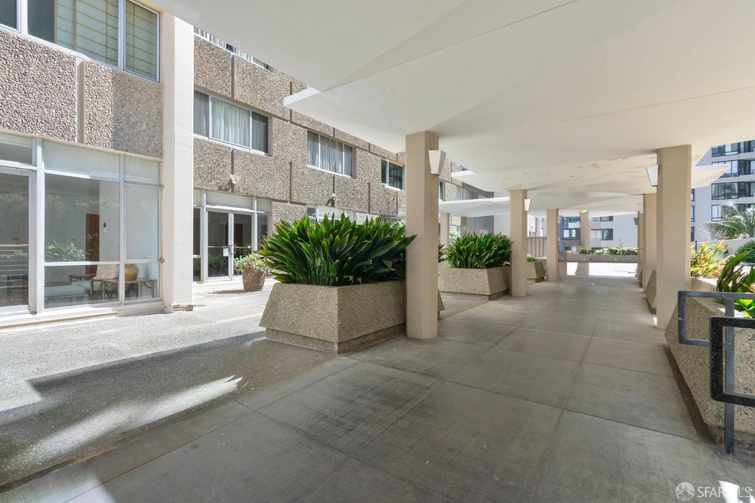 Detail Gallery Image 31 of 37 For 1001 Pine St #404,  San Francisco,  CA 94109 - 1 Beds | 1 Baths