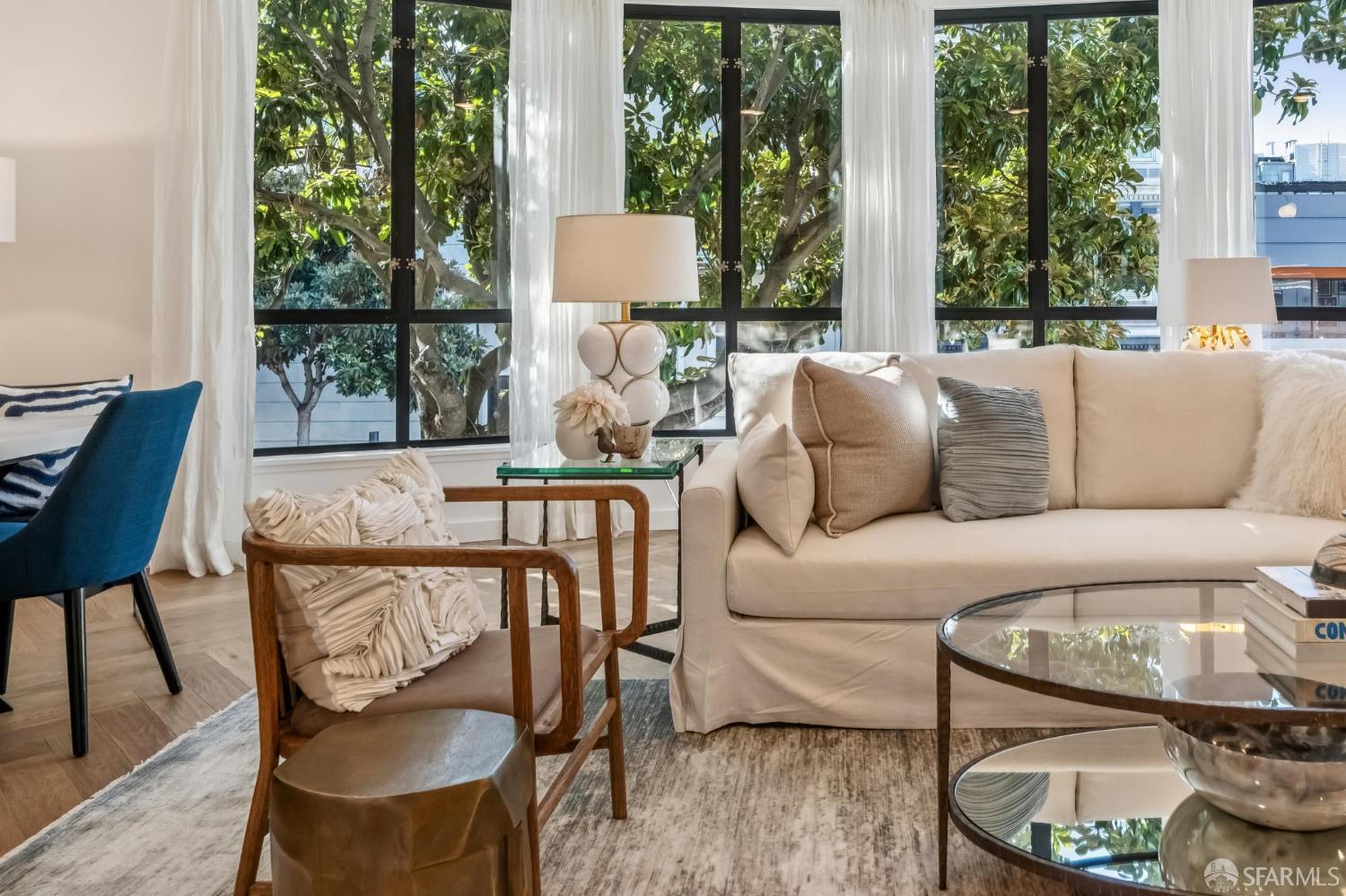 Photo #4: 426114544 Listing: Photo #4