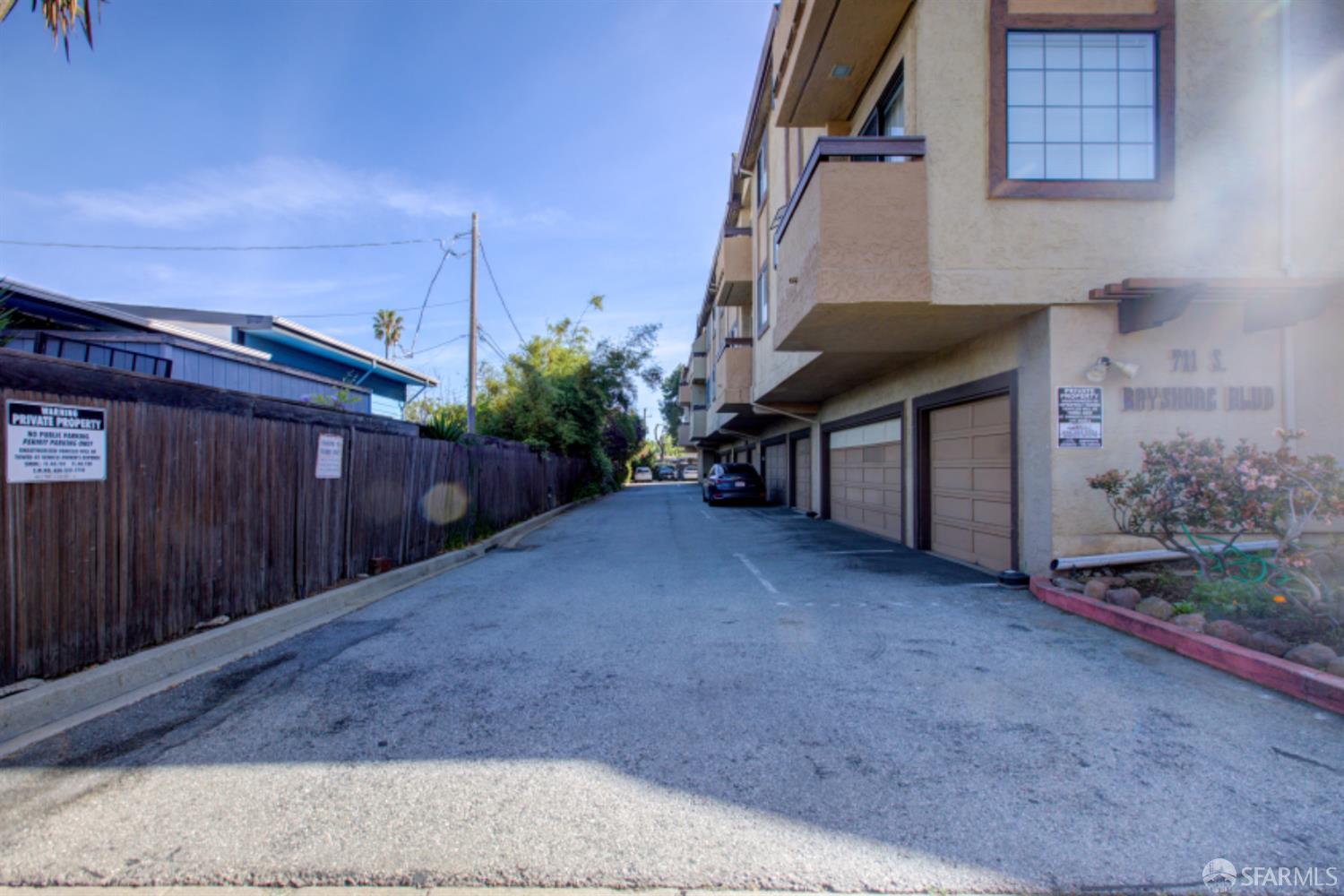 Detail Gallery Image 17 of 22 For 711 S Bayshore Blvd #10,  San Mateo,  CA 94401 - 1 Beds | 1 Baths
