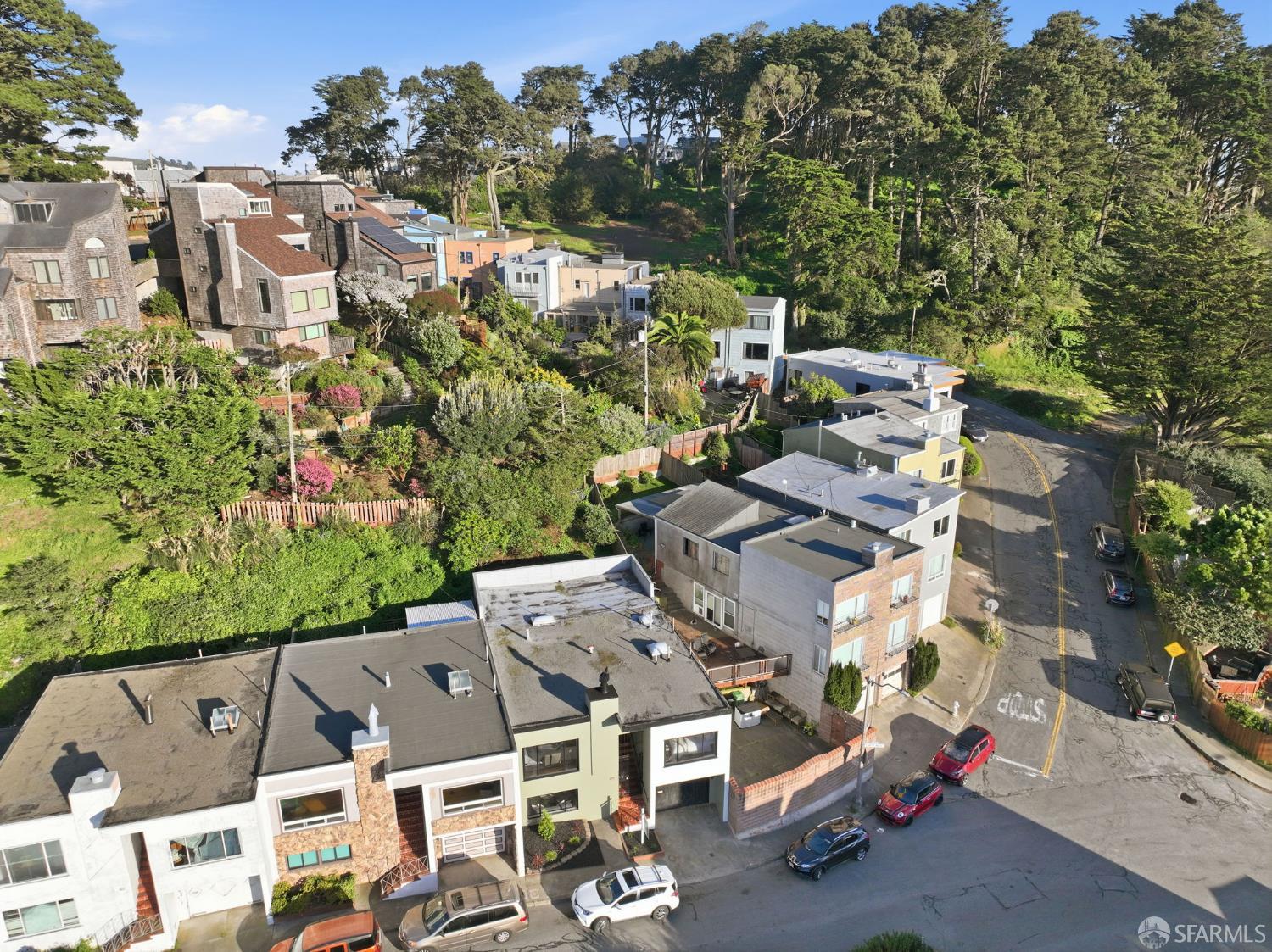 Detail Gallery Image 65 of 78 For 1998 14th Ave, San Francisco,  CA 94116 - 3 Beds | 3 Baths