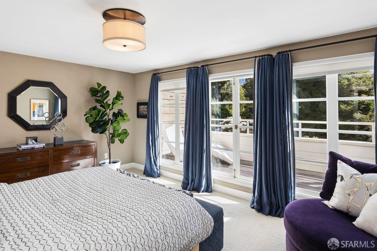 Detail Gallery Image 49 of 76 For 2649 Green St, San Francisco,  CA 94123 - 6 Beds | 6/1 Baths